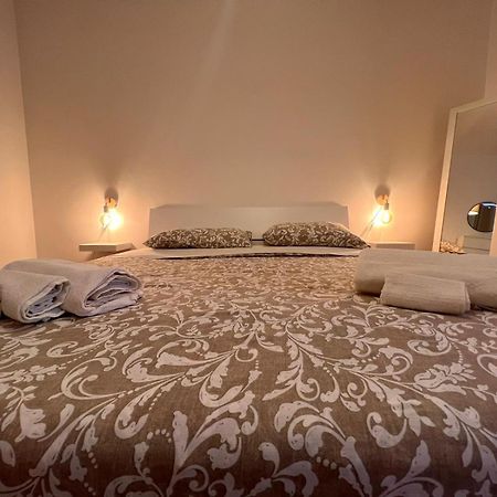Profumo Barocco 2 Villa โนโต ภายนอก รูปภาพ